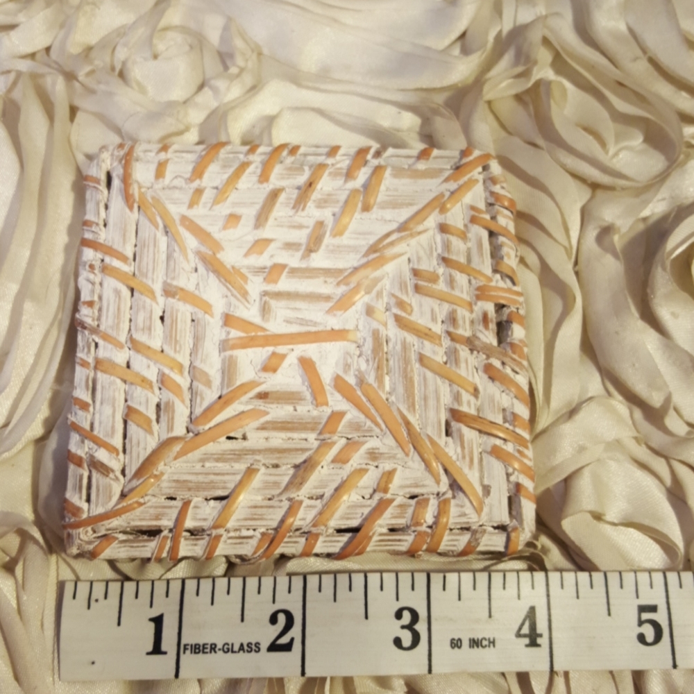 Coaster Set Wicker. - Picture 7 of 15